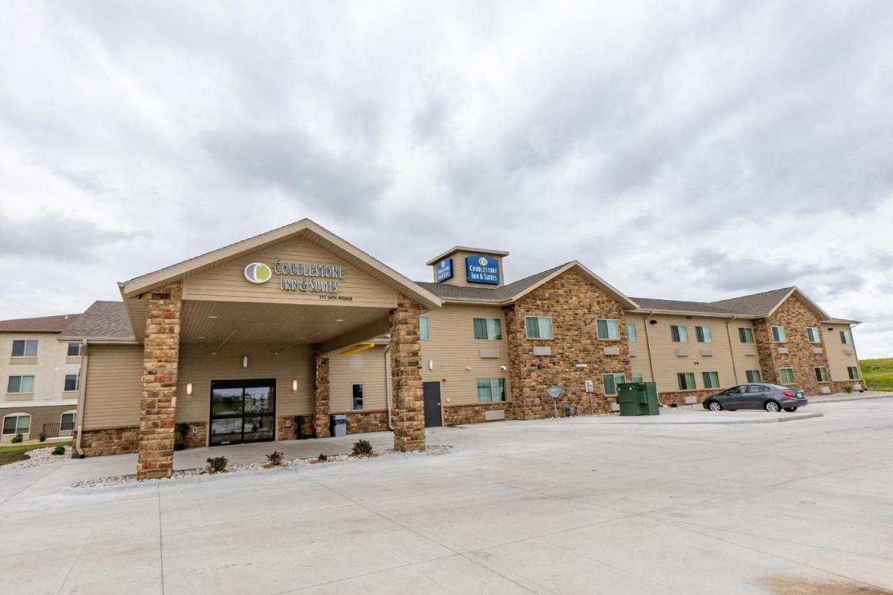 Cobblestone Hotel & Suites-Sheldon Luaran gambar