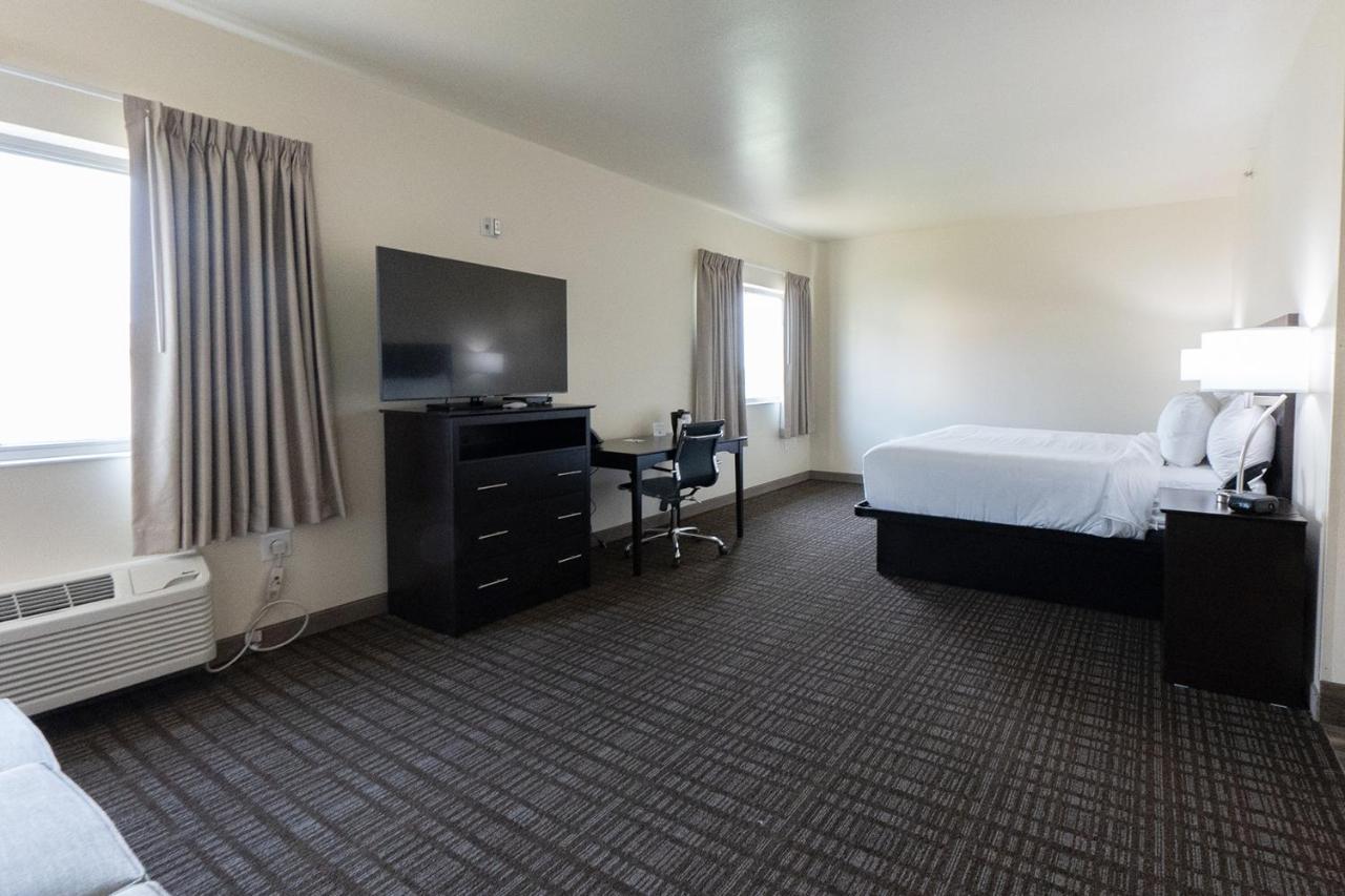 Cobblestone Hotel & Suites-Sheldon Luaran gambar
