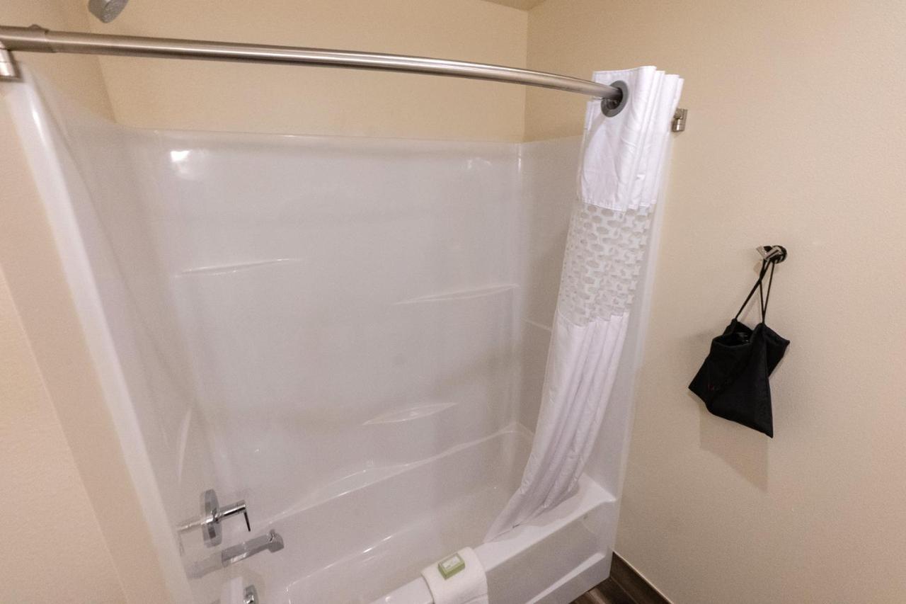 Cobblestone Hotel & Suites-Sheldon Luaran gambar