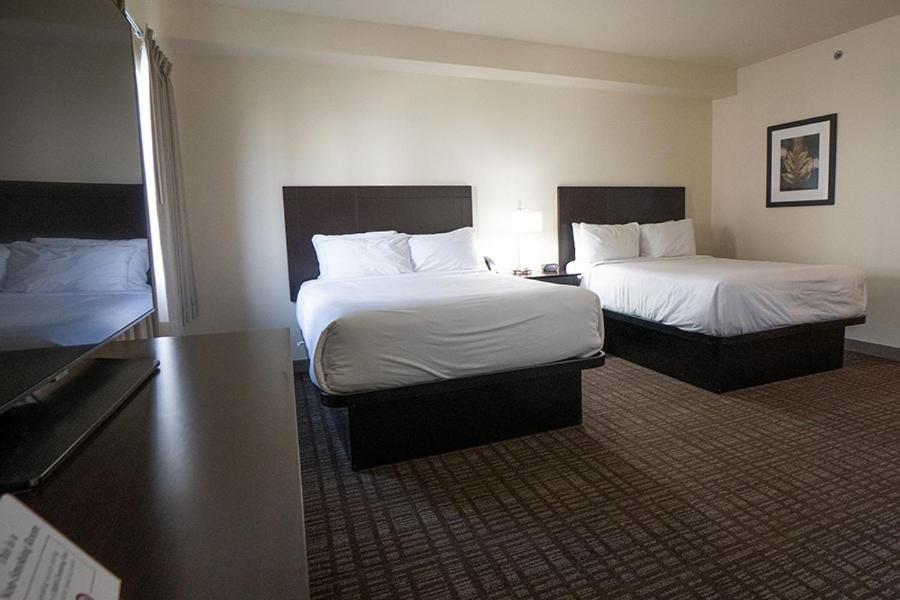 Cobblestone Hotel & Suites-Sheldon Luaran gambar